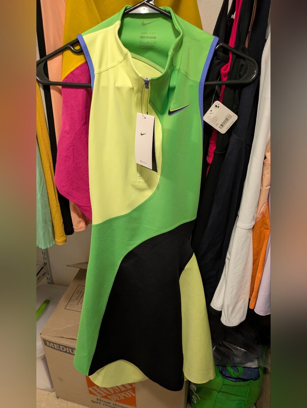NEW Women's Size M Nike Dri-Fit Court Slam Tennis Dress Green II3136 736 NWT